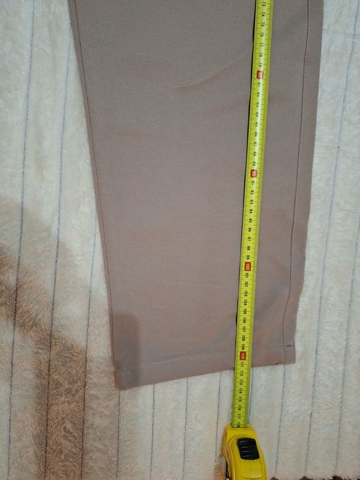 Proste beżowe nowe casulowe spodnie 3xl