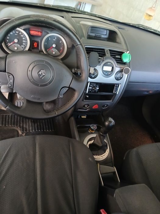 Renault megane2 em croca
