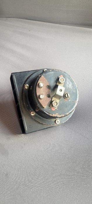 Сигнал   6 вольт