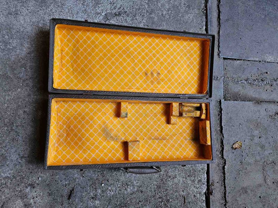 продам чехол кейс для трубы и чехол кейс для тромбона