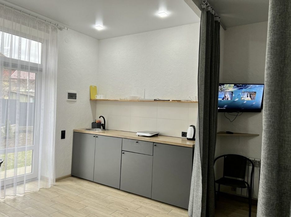 Східниця Кімнати-студія з власною кухнею