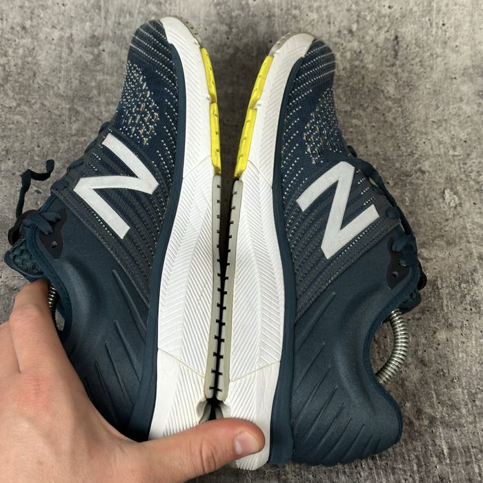 Чоловічі Спортивні Кросівки New Balance 860v10