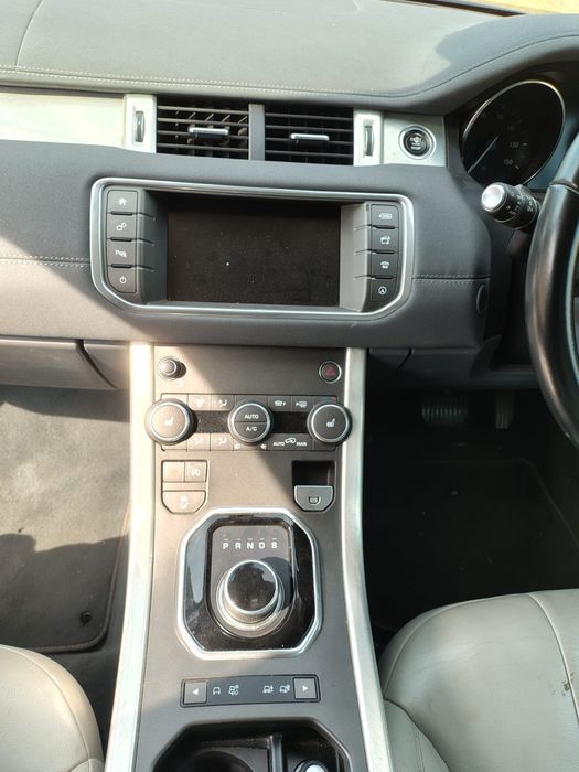 Range Rover Evoque SE Tech Td4 ano 2016 para peças