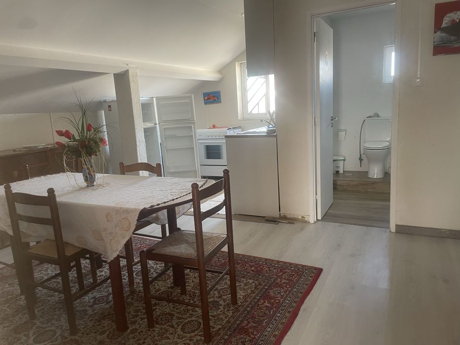 Apartamento t 2 para arrendamento