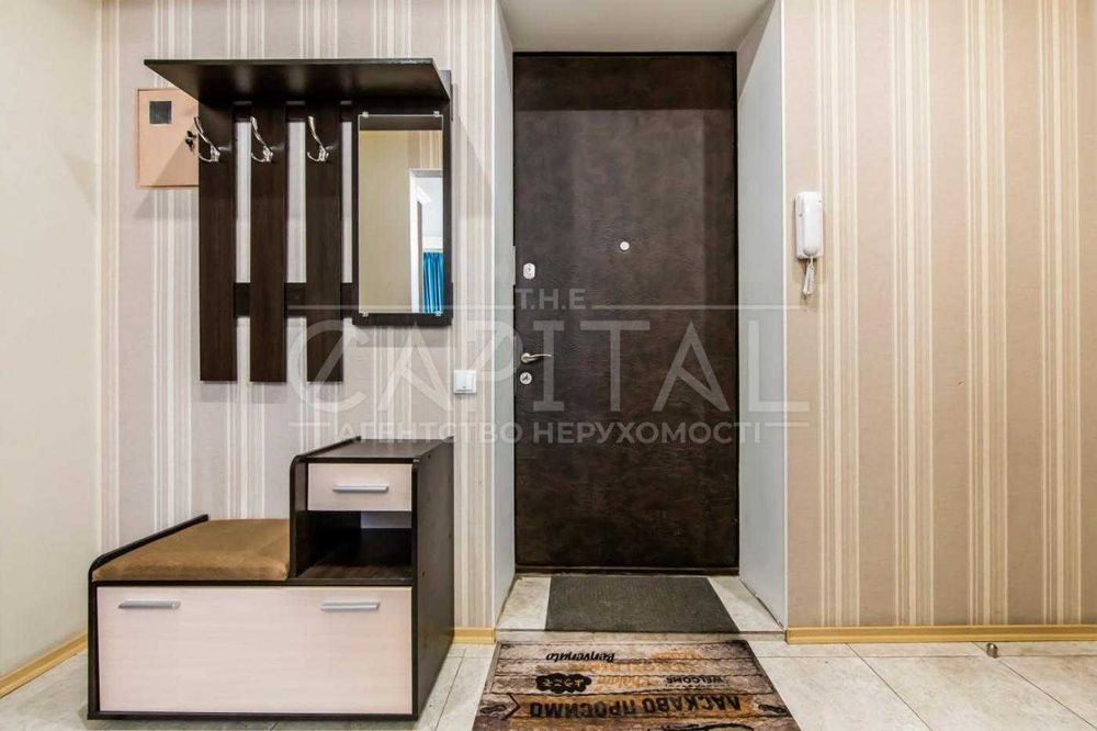 Продаж квартири, вул. Басейна, Печерськ