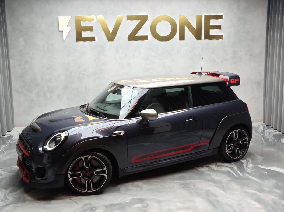 MINI 3 Portas John Cooper Works GP Aut.