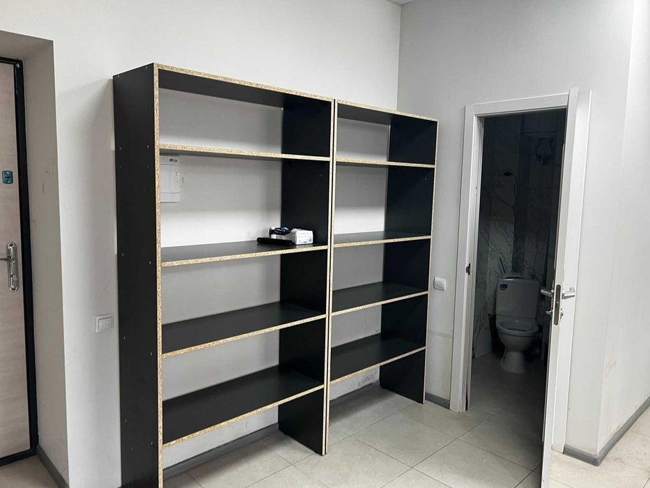 Продаж фасадного комерційного приміщення з ремонтом в ЖК Авіатор