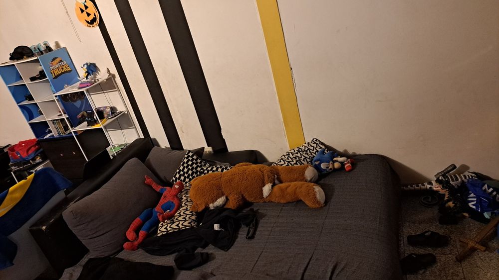 Sofá com arrumos e chaise long