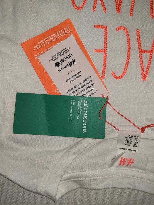 Футболочка бренду H&M для дівчини