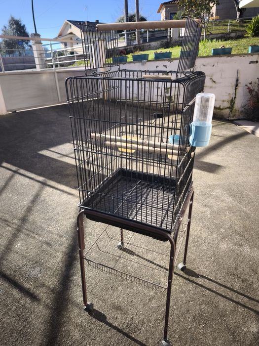 Gaiola para pássaro