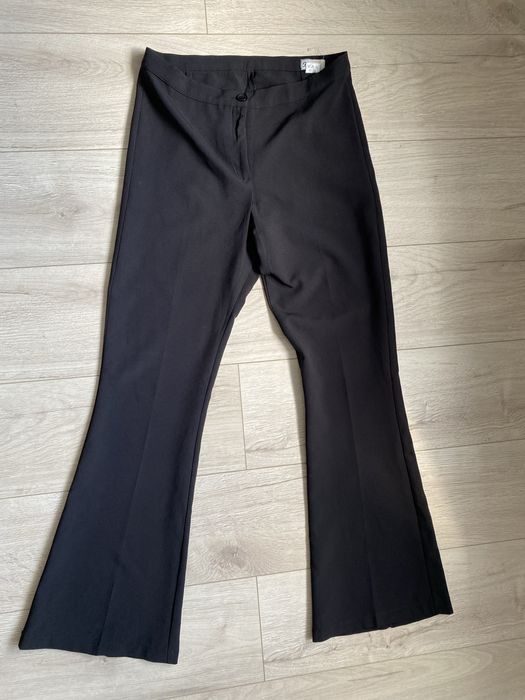 Класичні штани кльош