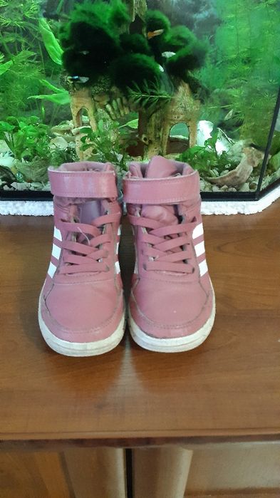 Кроссовки 32 р девочке