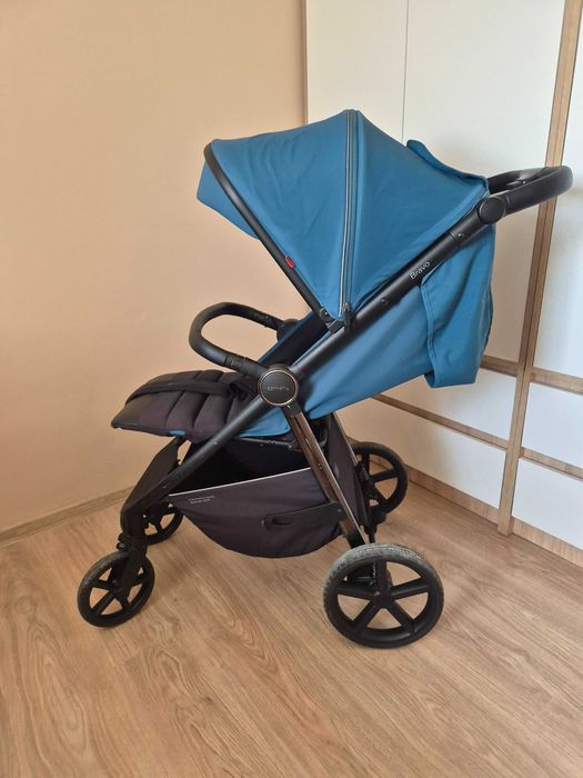 Wózek spacerowy CARRELLO BRAVO