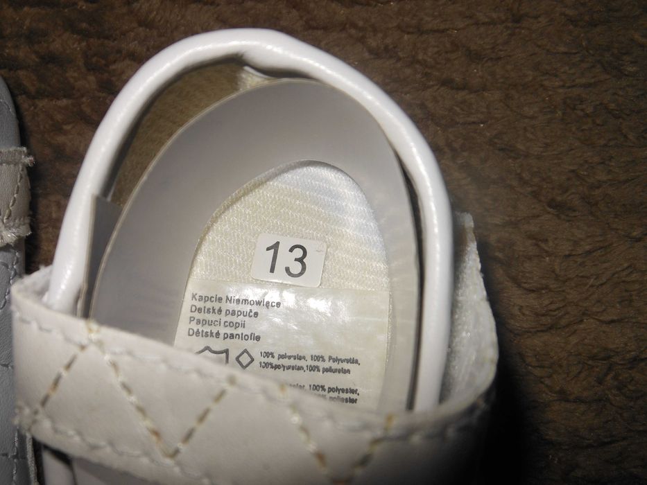 nowe buty niechodki 13 cm