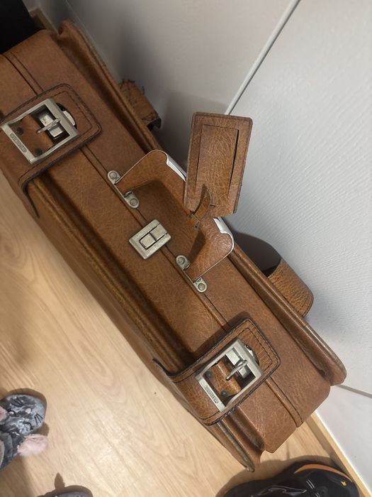 Mala vintage bom estado