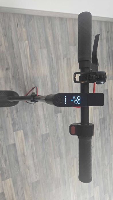 Електросамокат Xiaomi Mi Electric Scooter Pro