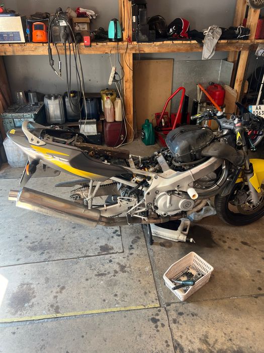 Honda cbr 600 f4i