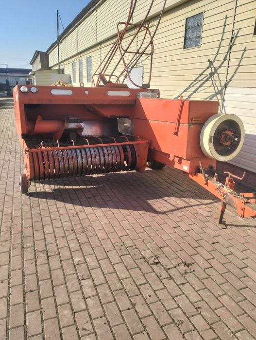 Продам прес підбирач.тюкопрес  Sipma