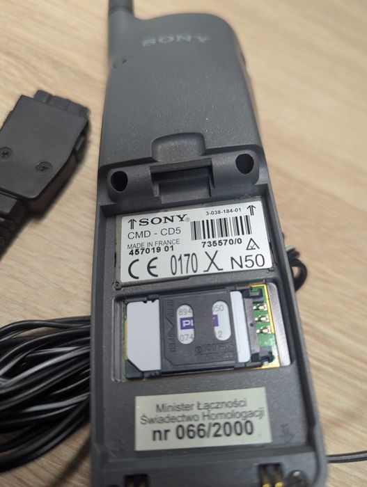 Telefon komórkowy Sony CMD-CD5 kompletny sprawny dla kolekcjonera