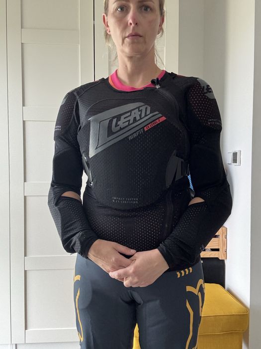 Ochraniacz klatki / zbroja Leatt Body Protector S/M