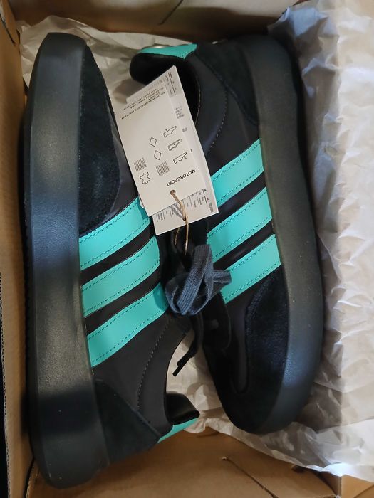Buty Adidas Amg mercedes roz 42