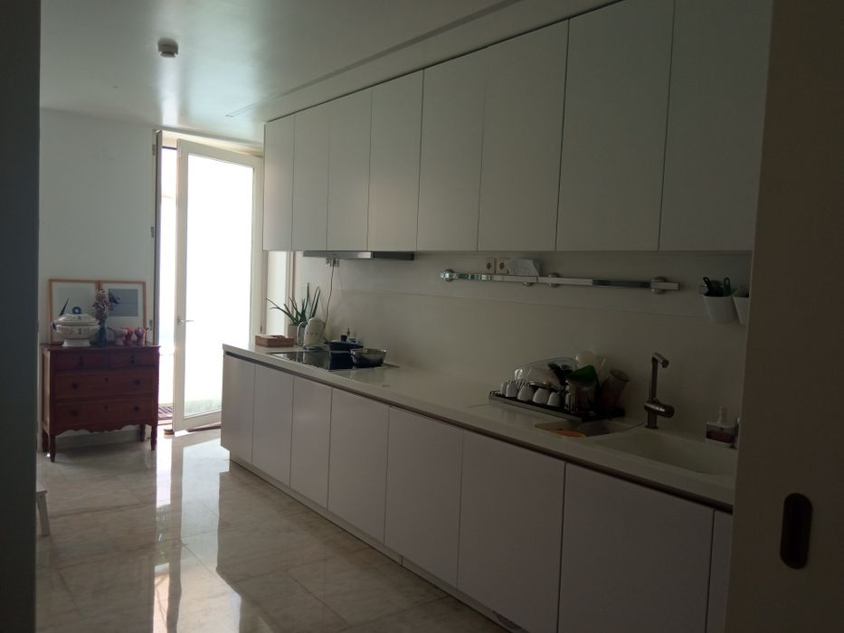 Trabalhos de marcenaria ao domicilio. Moveis por medida.