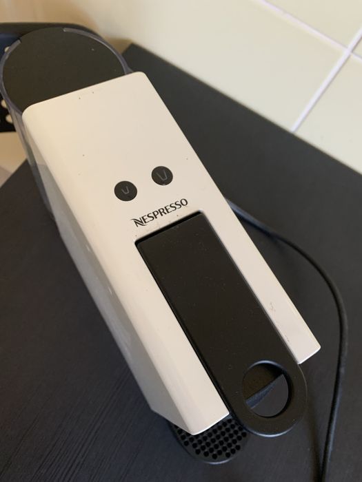 Maquina de Café Nespresso oferta arrumacao capsulas