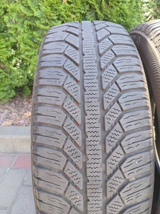 Шини 185/60 R15 84T SEMPERIT Master Grip 2