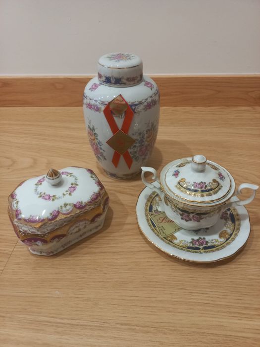 Conjunto 3 peças Limoges, muito detalhado