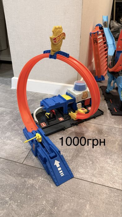 Трек для машинок Hot Wheels