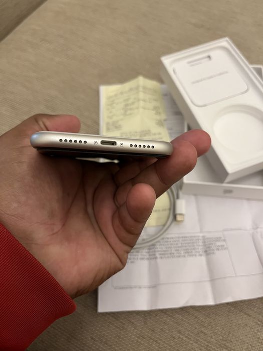 Iphone 11 Branco 64GB