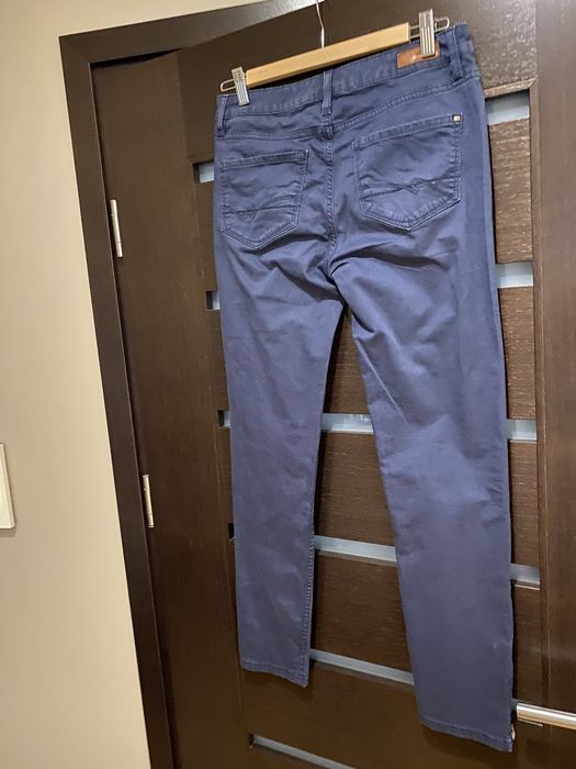 Spodnie damskie granatowe Tommy Hilfiger rozm4