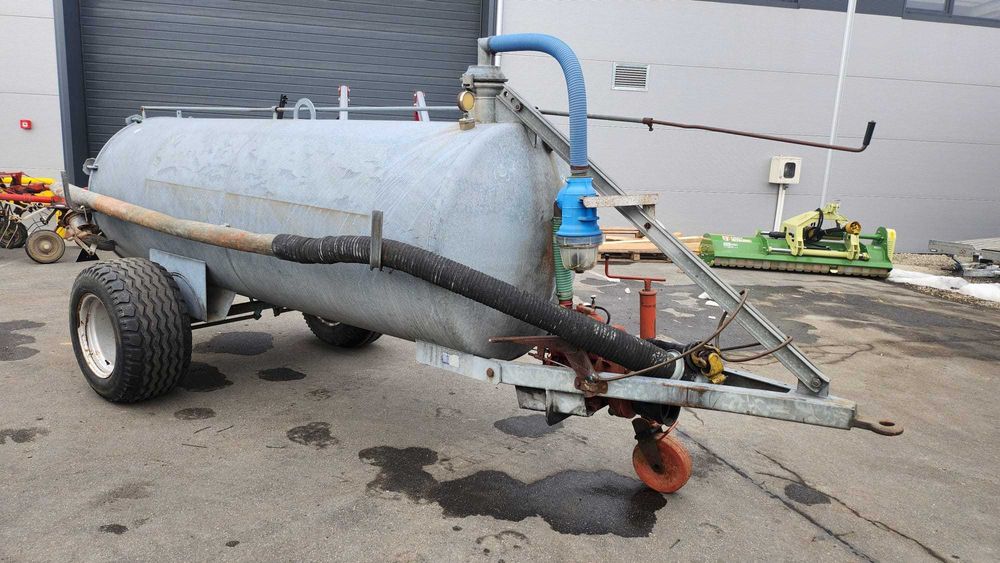 Beczkowóz Bauer 3000 L - Beczka asenizacyjna 3000 L - Typowo Górska