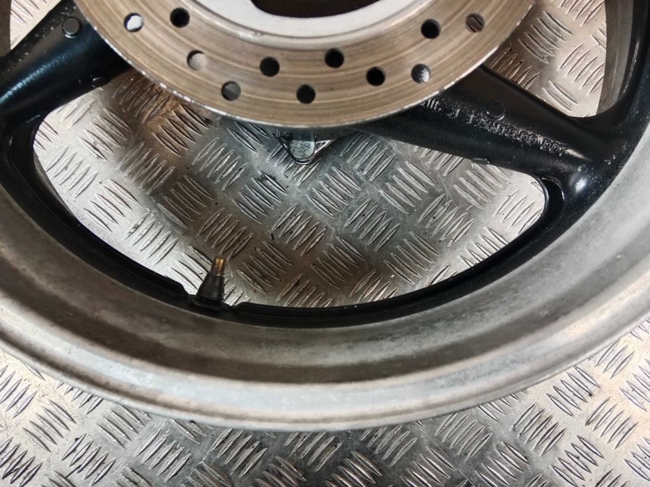 Honda CBR 929 SC44  Felga Tył Tylna + Tarcza Hamulcowa 00-02
