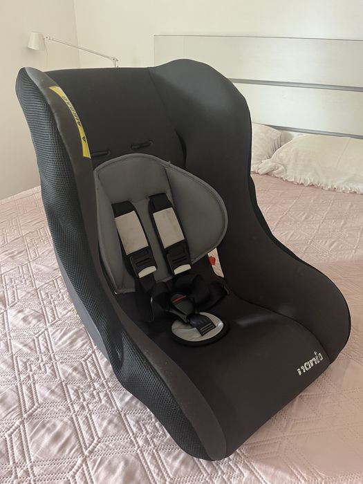 Cadeira de bébé para automóvel
