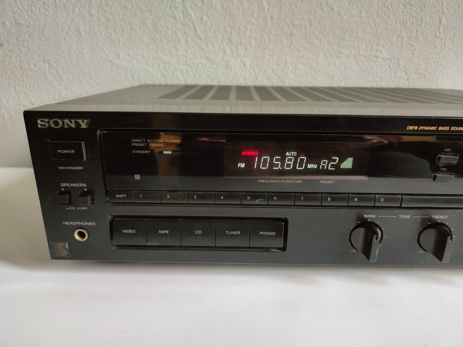 SONY STR-AV370 amplituner