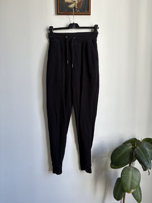 czarne dresy primark xs