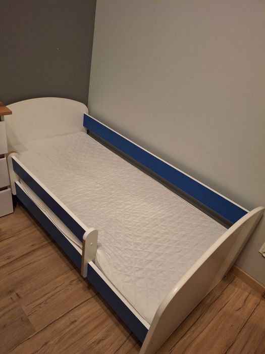 Łóżko dziecięce z szufladą + materac