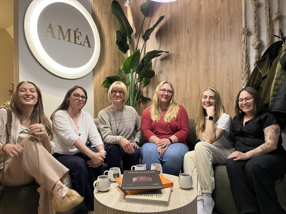 AMÉA Wynajem GABINETU i SALI na godziny BEAUTY Masaż JOGA Pilates WARSZTATY Bytom - Więcej