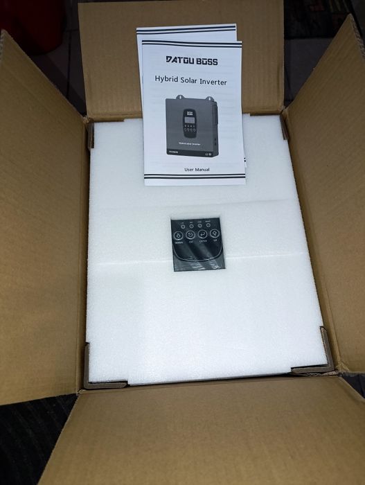 DATOUBOSS 12V / 1800 Вт( AC charge 65A) Гібридний інвертор