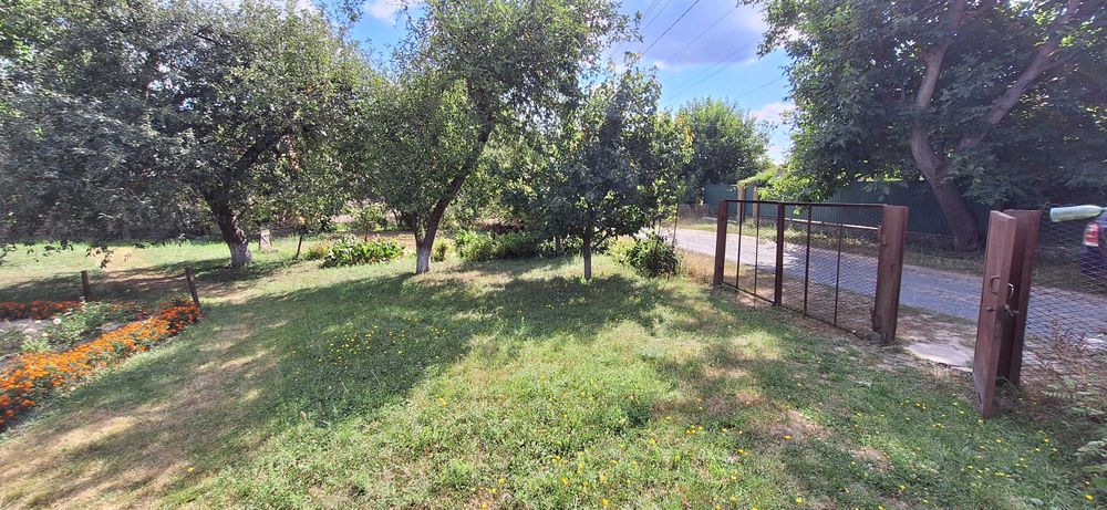 Продам земельну ділянку 18,62 сотки з будинком, під будівництво