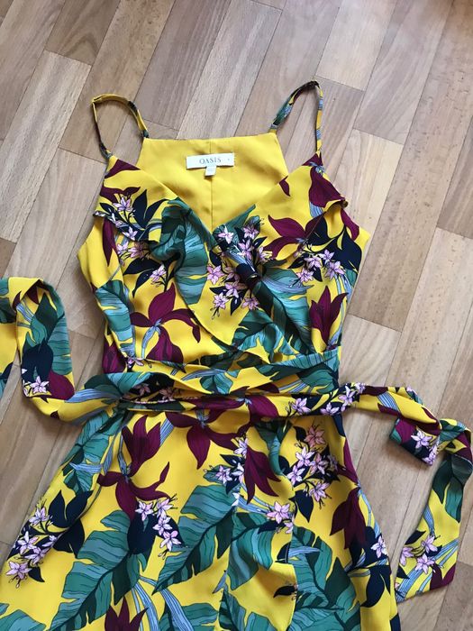 Шикарные фирменные платья