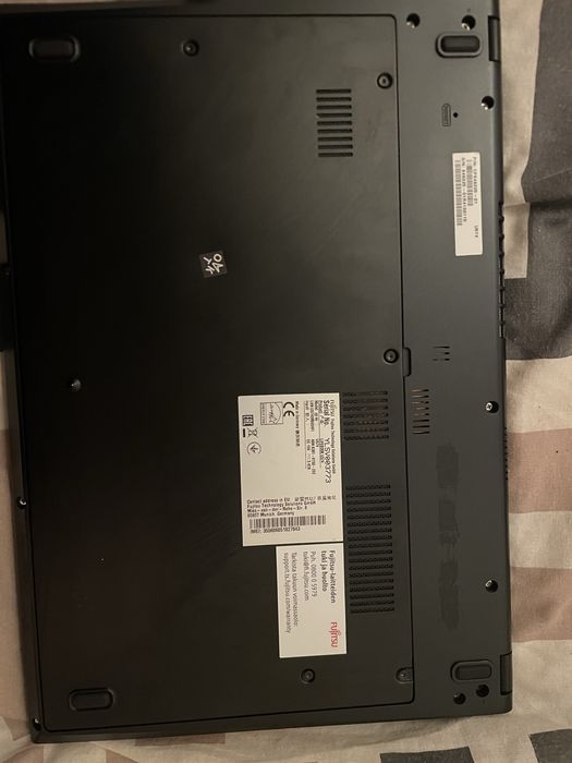 Ноутбук Fujitsu
