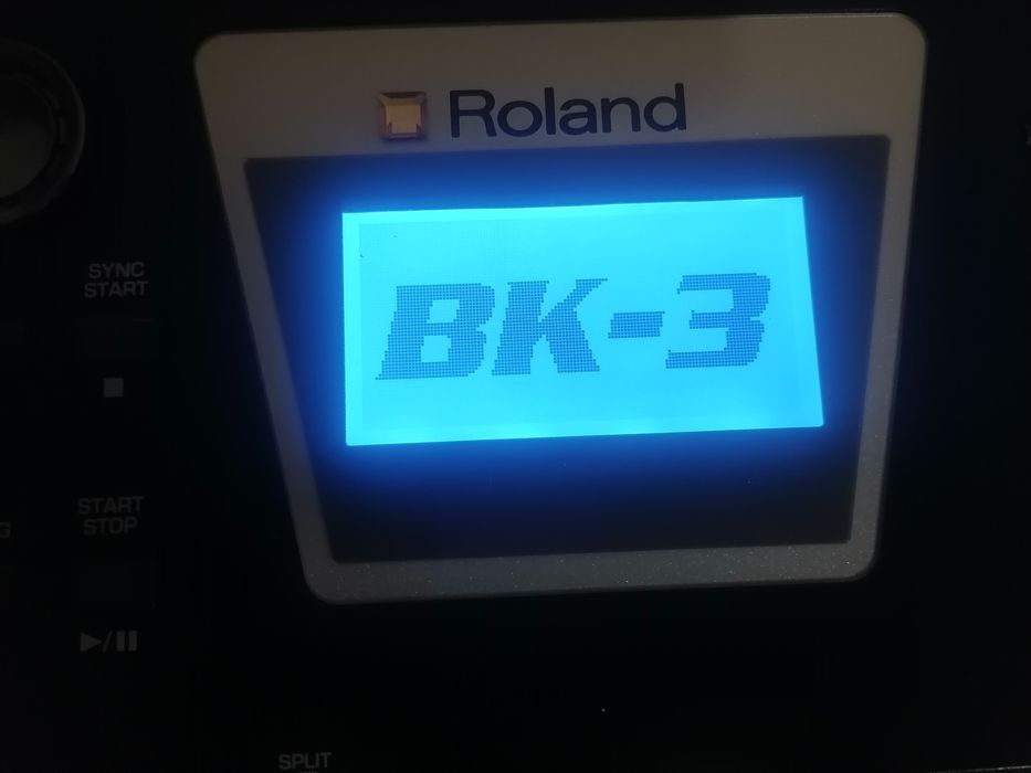 Sprzedam keyboard ROLAND BK-3