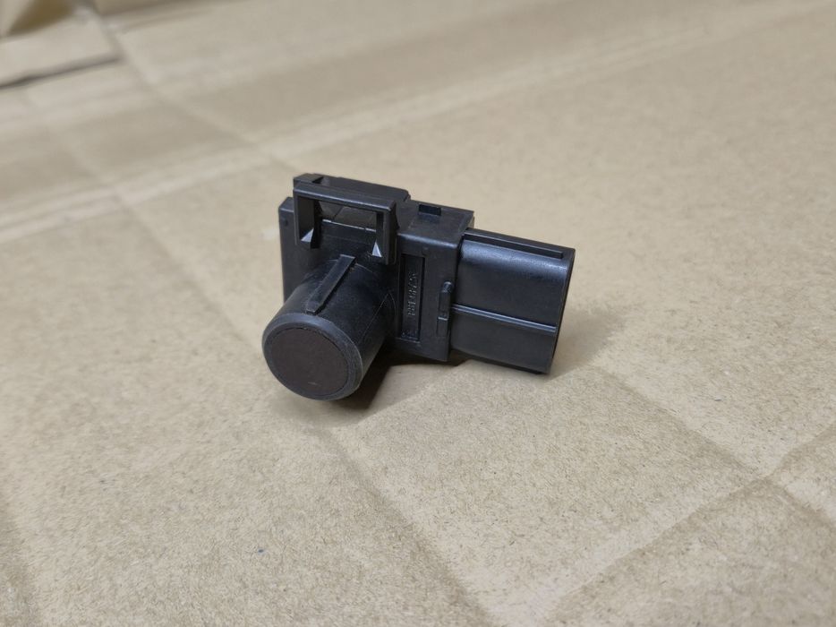 Czujnik sensor parkowania PDC Toyota Lexus