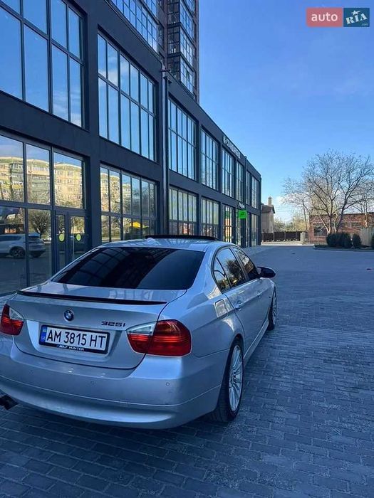 BMW E90 (бмв е90) 2.5 бензин