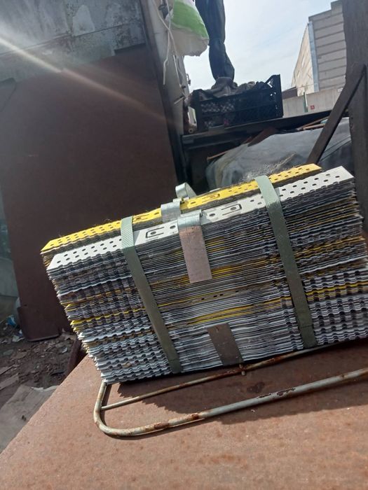 Подвес прямой для профилей гк 125*60*30