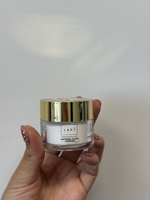 Lart puder natural clear budowa