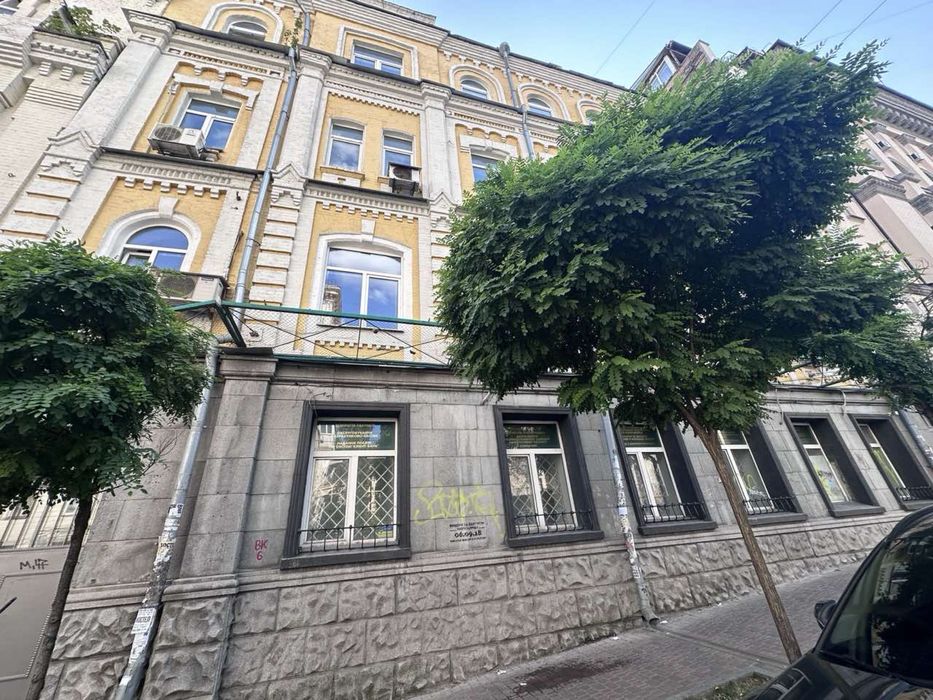 Commercial real estate at (area 319 m²) - Atlanta.ua - photo 2