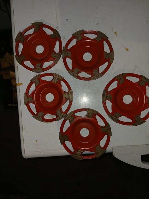 Tarcza Hilti do szlifowania